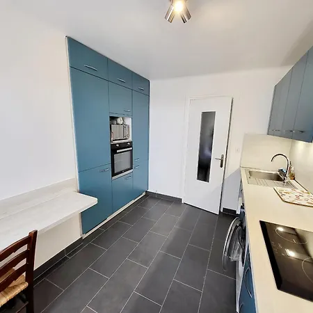 Apartment T2 Moderne Avec Parking, Proche Et Commerces - D'olonne - Fr-1-92-936