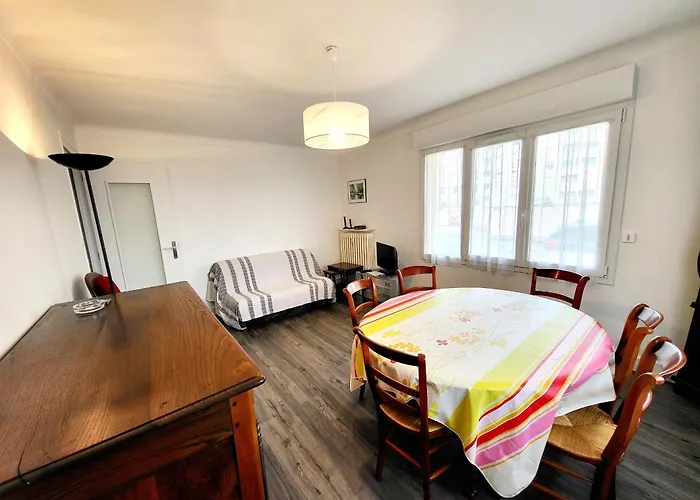 T2 Moderne Avec Parking, Proche Et Commerces - D'olonne - Fr-1-92-936 莱萨布勒-多洛讷